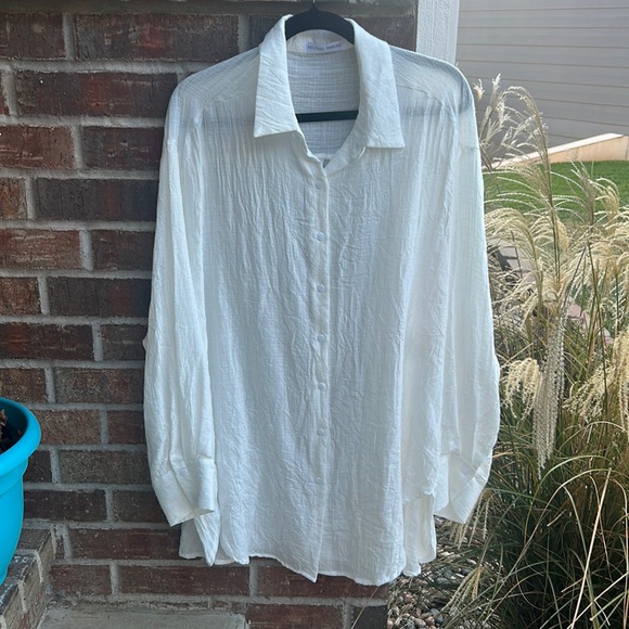 NEUTRAL GROUND Women’s L Oversized Cotton/Poly Semi Sheer White Blouse - Picture 2 of 10